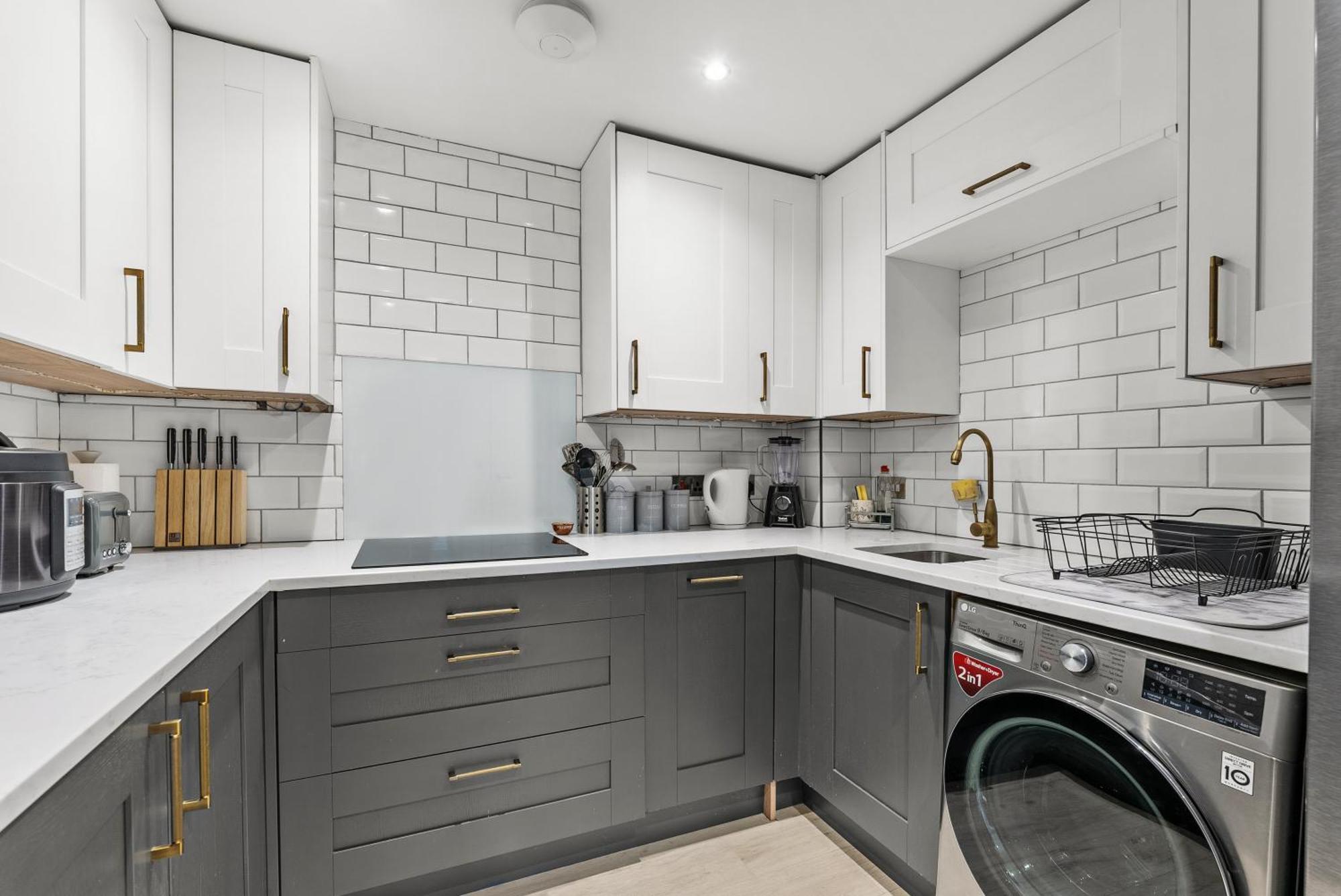 Stylish 2-bedroom Retreat In
