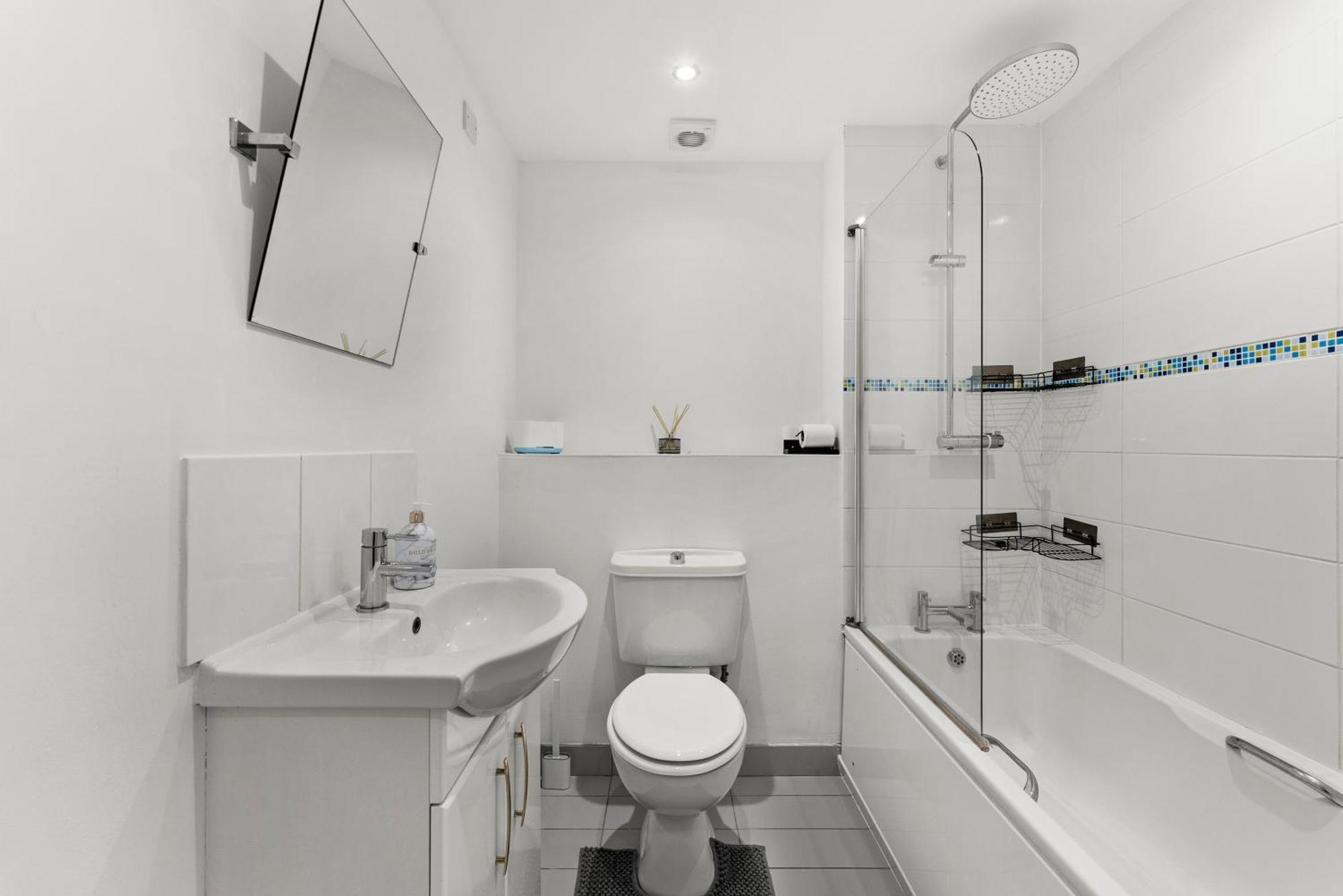 Stylish 2-bedroom Retreat In * Southampton
